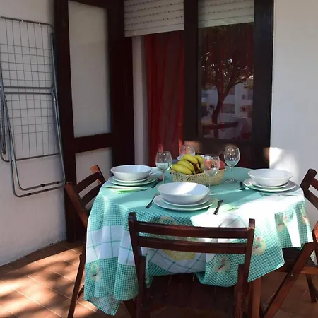 Appartement Comfortable In With Shared Pool *